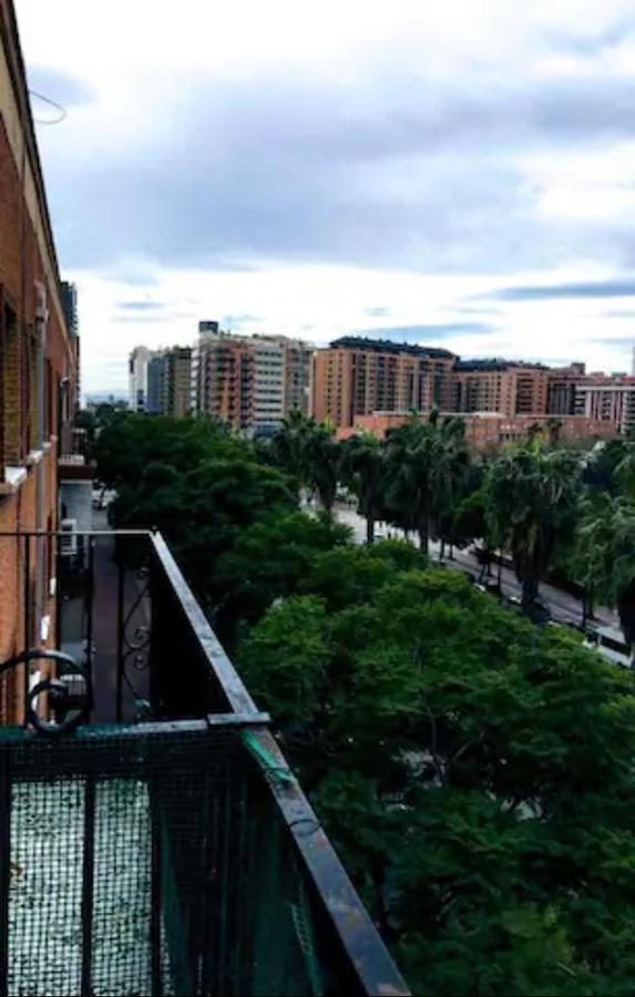 Cozy Modern Loft Ciudad Las Ciencias Valencia Luaran gambar